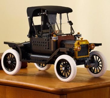 Ford Model T Building Set for Adults, Collectible Kit with Detailed Features